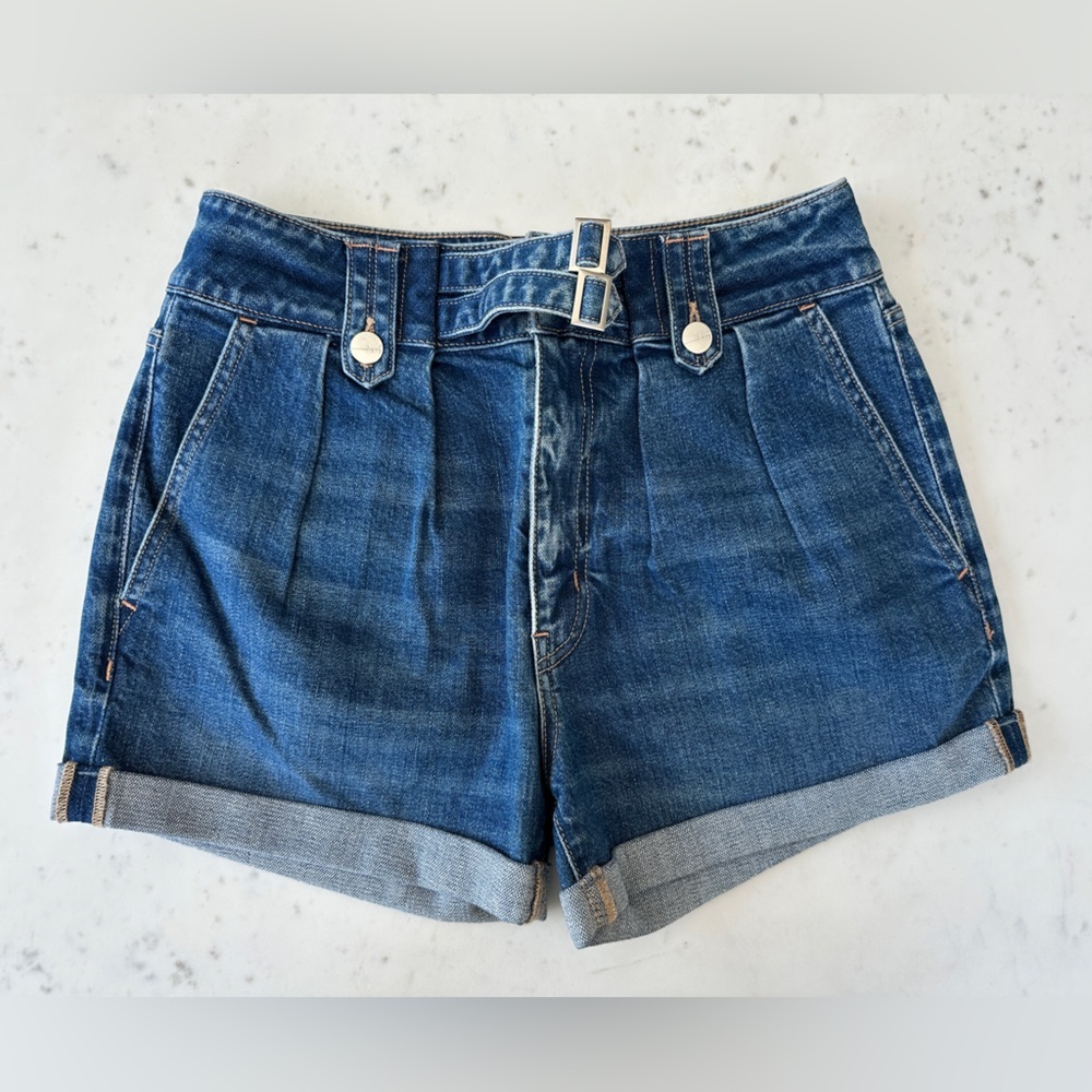 NWOT Axis Pleated Cuffed Hem Denim Shorts
